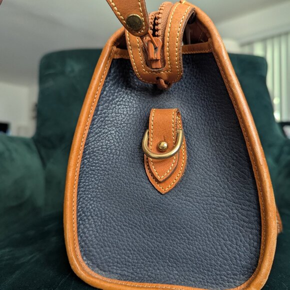 Vintage 1990s Dooney and Bourke Gladstone satchel - Picture 2 of 12